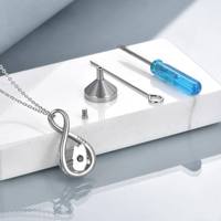 Collier d'urne en argent sterling 925 avec symbole de l'infini papillon en coquille d'ormeau pour cendres avec mot gravé