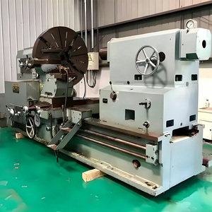 Tour horizontal polyvalent avec taraudsage métrique et impérial, pointe fixe et pointe mobile pour le tournage d'arbres longs - Product Image 1