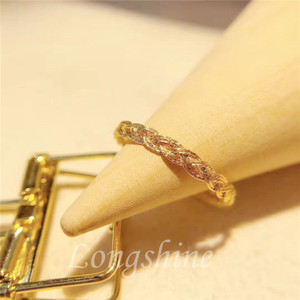 Personalità Minimalista Gioielli Semplice Treccia A Forma di <span class=keywords><strong>Rosa</strong></span> <span class=keywords><strong>Anello</strong></span> Nuziale In Oro Reale 18K Dichiarazione <span class=keywords><strong>Anello</strong></span> - Product Image 4