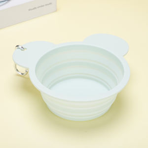 Ciotola di alimentazione per animali domestici portatile in <span class=keywords><strong>Silicone</strong></span> pieghevole con moschettone Bear Design Logo personalizzato - Product Image 6