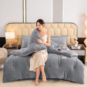 Nuovo Piumino Invernale in Velluto di Latte e Velluto d'Agnello a Doppia Faccia, Caldo e Spesso, per Autunno e Inverno - Product Image 2