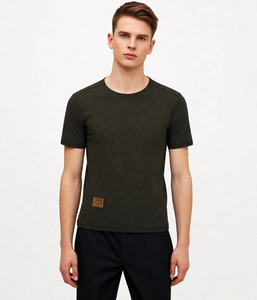 T-shirt en polyester pour homme en gros, manches courtes, tissu uni, léger, respirant, à séchage rapide, haut de sport pour - Product Image 3