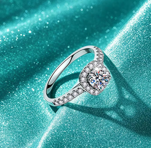 Customized Square Ring S925 Sterling Silver 0.5CT Four Clawed Round Moissanite Female Ring Nickel Free Engagement Ring - Product Image 6