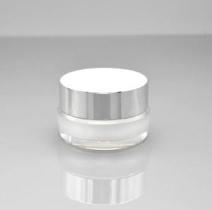 Botella de Champú Redonda de Alta Gama con Tapa de Rosca, Acrílico de Alta Calidad, Bomba Sin Aire para Viajes de Día y Noche, Envase Cosmético Vacío - Product Image 4