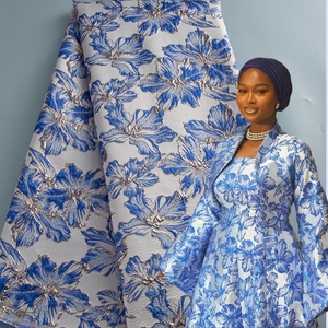 Tessuti in Pizzo Damascato Africano 4336, Broccato Jacquard Nigeriano, Ultima Collezione 2025, Pizzo Dorato Francese per Abiti da Sposa - Product Image 3