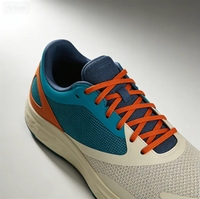 Chaussures de sport basses pour hommes, respirantes et légères, en maille aérée, avec tissu extensible, idéales pour le jogging estival et l'automne