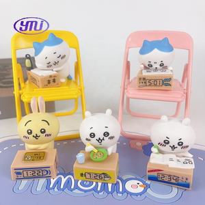 Figura de Oso Autoironista Chiikawa al por Mayor: Reloj Chiikawa, Decoración de Pasteles de Escritorio, Juguete de Cápsula Usagi, Figura de Hachi Despair - Product Image 1