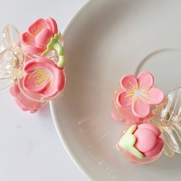 Yi Sugar vente en gros belle fleur de pêcher rose tulipe fleur pinces à cheveux petite Mini fleur en plastique griffe de cheveux embrayages accessoires