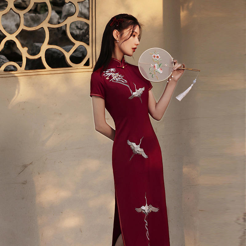 Chinese Style Long Dress Trend Embroidery Swan Qipao Dress Cheongsam