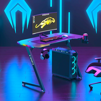 Bureau de jeu ergonomique moderne en bois Wquantum en promotion avec éclairage LED RGB, convertible et extensible pour le bureau et les gamers