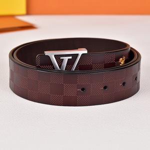 Cinturón de diseñador para hombre para viaje Material de piel de vaca de lujo ligero con estilo informal y aleación para hebilla Simple y de moda - Product Image 4