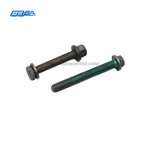 Tornillos Traseros Originales Usados en Perfecto Estado para Porsche 992 - Product Image 2