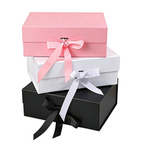 Boîte cadeau de luxe personnalisée en gros avec logo pour robe de mariée, boîte pliable à couvercle magnétique, petite boîte en papier pour emballage