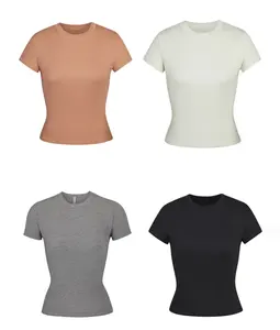 थोक कस्टम प्रिंट फ्लैट धागा शुद्ध कपास लघु आस्तीन टी शर्ट महिलाओं की गर्मियों में बुनियादी स्लिम शीर्ष