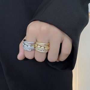 Dong Shi Jewelry Au750 Bague en or véritable 18 carats avec croix en moissanite - Product Image 2