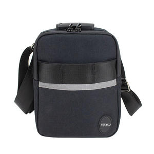 กระเป๋าสะพายคาดลำตัวกันกลิ่นเหม็นขนาดเล็กทำจากคาร์บอนมีล็อคโลโก้ออกแบบได้ตามต้องการ - Product Image 6