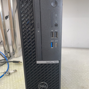 Computadora de Escritorio OptiPlex 7000SFF para Oficina Comercial y Diseño de Juegos, Chasis Pequeño, Un Solo Host, I9-12900/8G/1T DDR4 - Product Image 1