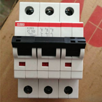 Disjoncteur miniature ABB S200 4P C 63A S204-C63 6KA pour protection de distribution électrique en armoire