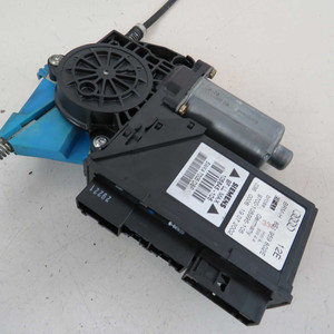 Alzacristalli anteriore destro 8E1959802E Audi A4 Mk3 2004-2008 SW usato (56717) - Product Image 2