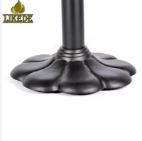Base de table en fonte antique classique avec revêtement en poudre noir mat en forme de fleur