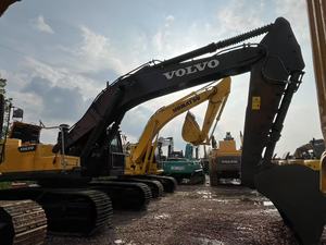 Excavatrice d'occasion de grande taille VOLVO EC480, robuste, 48T, sur chenilles - Product Image 4