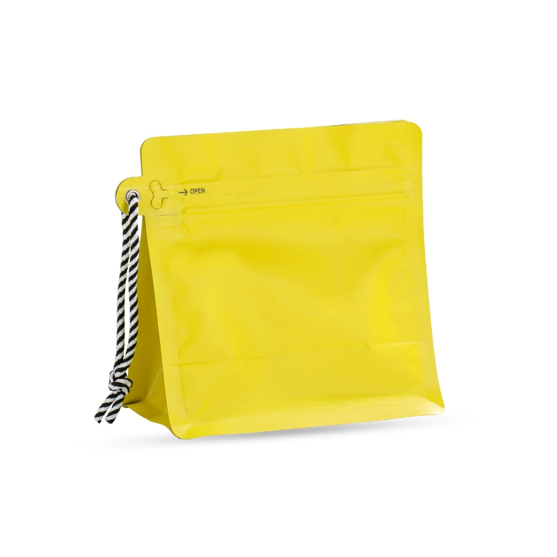 Jaune