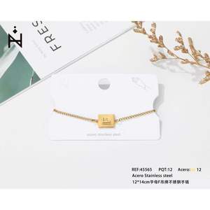 Pulsera de Acero Inoxidable de 12x14cm con Letra F, Chapada en Oro, Amuleto de Moda Unisex, Regalo - Product Image 1