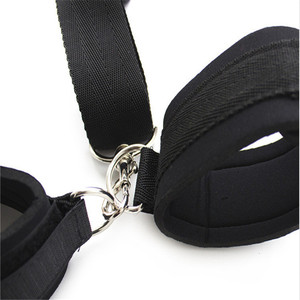 Set Bondage Giapponese con Collare Incrociato, Manette, Bavaglio a Sfera, Accessori per Coppie - Product Image 4