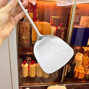 Spatule en titane pur avec manche en bois de rose pour service buffet, équipement de cuisine de restaurant, fabrication Jieyang - Product Image 2