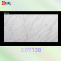 Carrelage en quartz artificiel poli miroir pour sols intérieurs et murs décoratifs.
