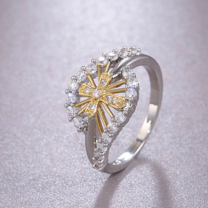 Anello bicolore in stile palazzo, con pietra intarsiata brillante, ornamento vintage elegante per le dita delle donne - Product Image 3
