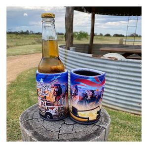 Support isotherme pour canettes en néoprène avec impression par sublimation de logo personnalisé, étanche et avec base - Product Image 1