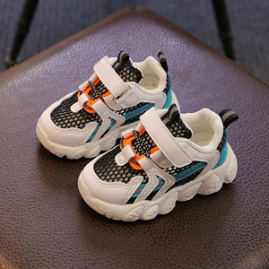 Zapatillas transpirables <span class=keywords><strong>para</strong></span> niños, zapatos de malla ligeros <span class=keywords><strong>para</strong></span> niños y niñas, zapatos deportivos informales antideslizantes <span class=keywords><strong>para</strong></span> correr - Product Image 3