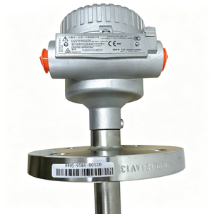 Interrupteur de niveau à fourche vibrante 2120 2120D2LV1E1SM0200 à montage sur bride en acier inoxydable avec extension de 200 mm - Product Image 3