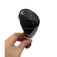Pomo de Cambio Automático de Alta Calidad con Acabado en Gamuza Negra Piano para Volkswagen, Compatible con Plataformas PQ y MQB.
