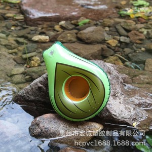 Portavasos inflable con forma de aguacate Sweet Water de 18 cm, anillo de PVC para bebidas, para piscina o resort - Product Image 1
