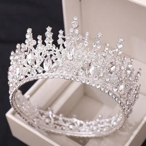 Diadèmes de <span class=keywords><strong>mariage</strong></span> en cristal personnalisés gratuits en argent or pour filles couronnes de mariée en or rose bon marché pour dames - Product Image 5