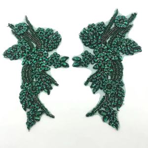 <span class=keywords><strong>Patch</strong></span> d'appliques de vêtements de bricolage de strass perlés faits à la main, applique perlée pour la décoration de robe de mariée Applique de fleur par paire - Product Image 4