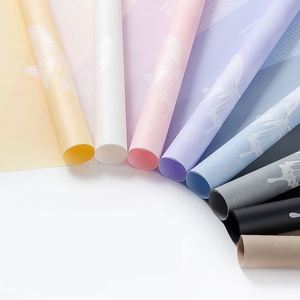 Nouveau papier d'emballage pour fleurs, film de papier gelée imprimé papillons dansants, imperméable, 56*56,5 cm, pour fleuriste - Product Image 1