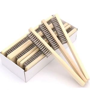 Spazzola a tazza industriale per la rimozione della ruggine, lucidare il filo di pulizia in rame puro con manico in legno in acciaio inox con supporto - Product Image 3