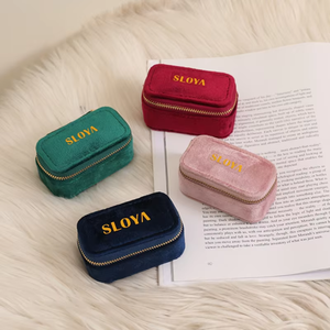 Mini Estuche de Joyería de Viaje Personalizado con Logotipo, Caja de Almacenamiento de Terciopelo con Cierre para Anillos, Pendientes y Joyas - Product Image 4