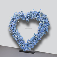 NINI Hochzeit Maßgefertigter Farbiger Herzförmiger Seiden-Blumenbogen Handgemachte Künstliche Blumen für Heiratsantrag Zeremonie Dekoration Ausstellungshalle