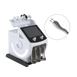 เครื่องมัลติฟังก์ชั่นสำหรับผิวหน้า 6-in-1 Aqua-Light ช่วยฟื้นฟูผิว พร้อมหัวทำงาน 6 หัว ช่วยลดความไม่สม่ำเสมอของสีผิวและลดรอยสิว - Product Image 4