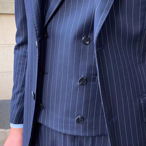 Costume homme en polyester, nouveau design 2025, costumes modernes <span class=keywords><strong>pour</strong></span> homme, formel <span class=keywords><strong>pour</strong></span> les mariages de luxe et les réunions d'affaires de haut niveau - Product Image 3