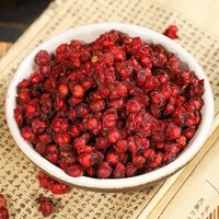 Gedroogde Schisandra Chinensis-bessen in bulk, natuurlijke Wu Wei Zi gedroogde Schisandra-fruit voor kruidenthee-mengsels, groothandel
