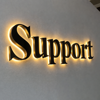 Finition Métallique Premium, Éclairage LED Halo Doux, Lumineux et Économe en Énergie, Enseigne avec Logo Personnalisé, Étanche en Extérieur, Installation Facile