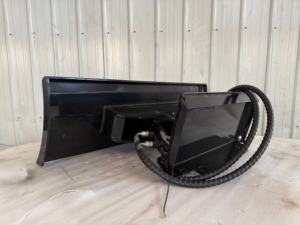 Навесное оборудование для мини-погрузчика RDGM: Бульдозерная лопата с двигателем и подшипником, гарантия 1 год, производство Шаньдун, 1-9 тонн - Product Image 6