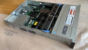 Serveur Dell 2U R740xd fabriqué avec un processeur Intel Xeon 4215 pour serveur Dell PowerEdge R740 - Product Image 2
