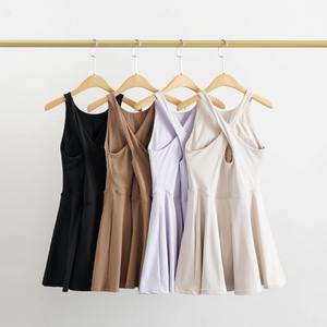 Vestido de golf de tenis con espalda cruzada para mujer con pantalones cortos integrados y sujetador sin mangas para entrenamiento activo Atlético Pickleball vestidos - Product Image 4