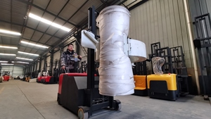 800kg 1000kg 360도 틸팅 덤핑 전동 드럼통 리프터 겸 페이퍼 롤 스태커 - Product Image 2